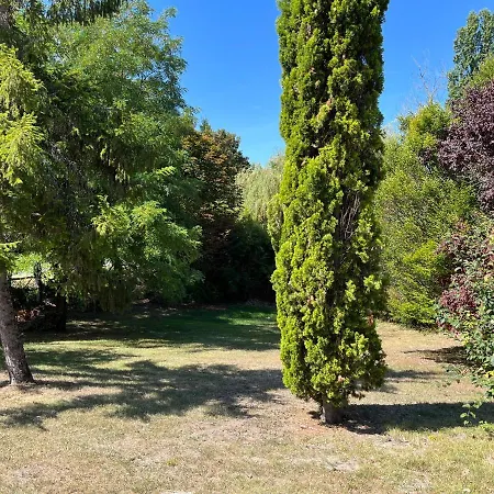 De Claire Fontaine Avec Vue Sur Holiday home